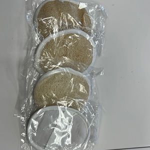 Loofah natural bath sponge. Set of 4